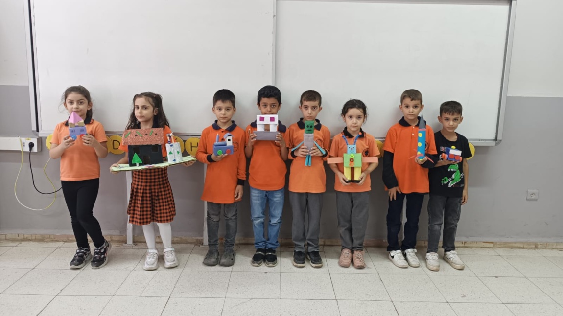 Atık Malzemelerden Geometrik Tasarımlar 